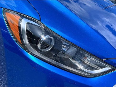 Used 2017 Hyundai Elantra Value Edition w/ Cargo Package FWD image 32