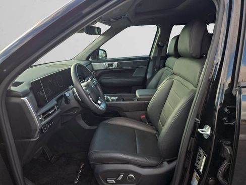 Certified 2025 Hyundai Santa Fe Limited image 9