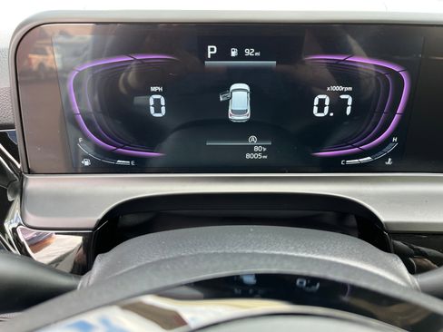 Used 2025 Kia Seltos S image 9