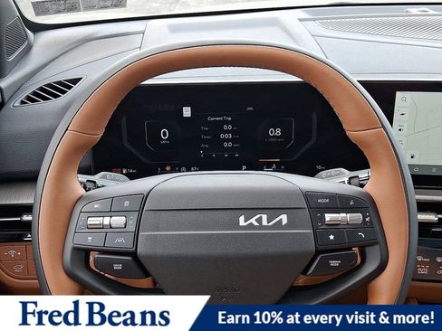 New 2026 Kia Sportage X-Line w/ X-Line Technology Package image 16