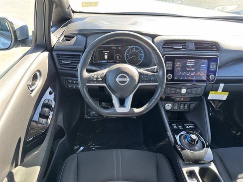 Used 2024 Nissan Leaf SV Plus image 9
