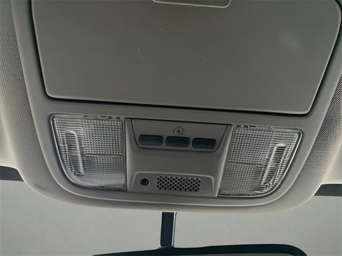 Used 2014 Honda Ridgeline SE image 24