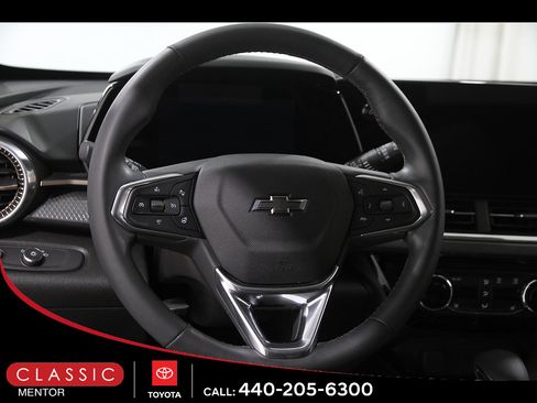 Used 2024 Chevrolet Trax ACTIV w/ Driver Confidence Package FWD image 7