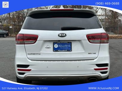 Used 2017 Kia Sorento SX