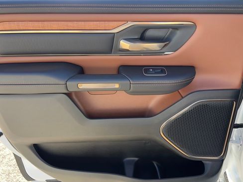 Used 2022 RAM 1500 Limited image 16