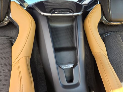 New 2026 Chevrolet Corvette Stingray Preferred Cpe w/ 2LT image 11