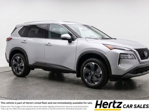 Used 2025 Nissan Rogue SV AWD/4WD image 1