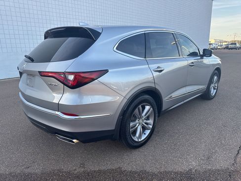 Used 2022 Acura MDX FWD image 7