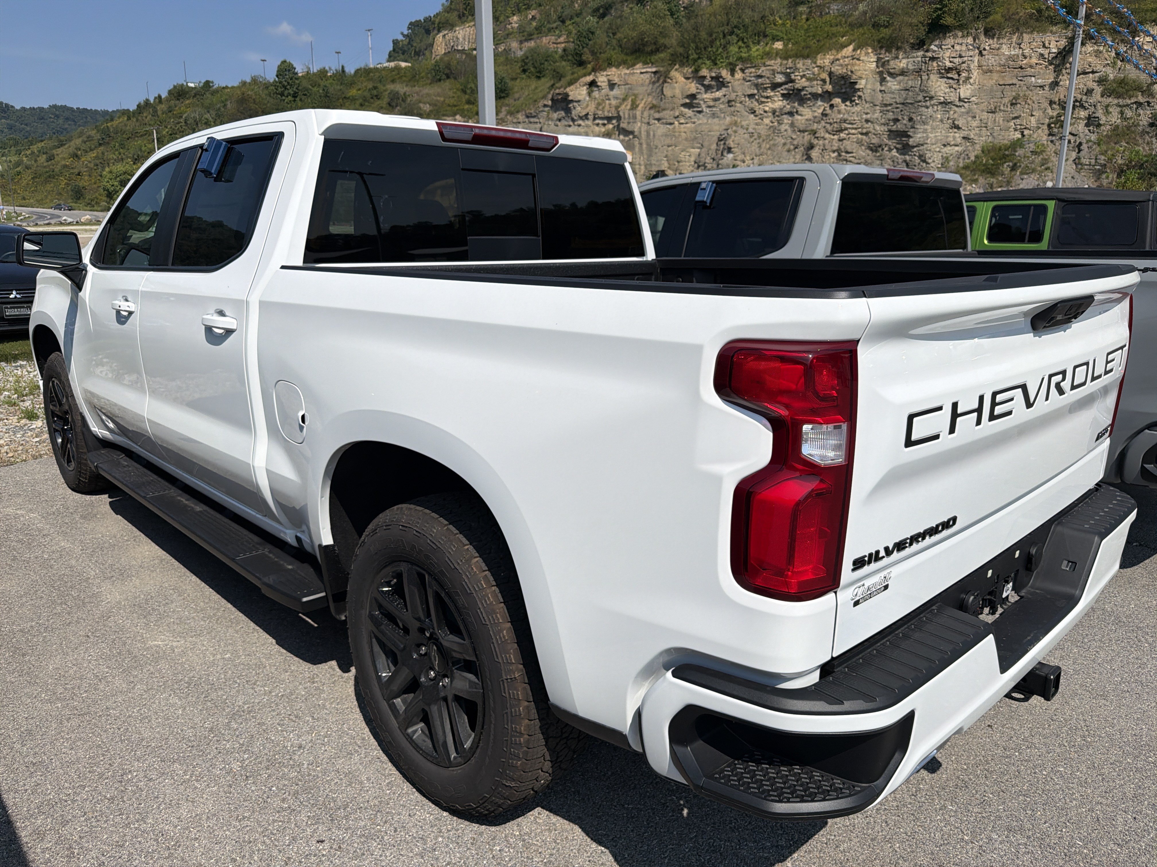 New 2026 Chevrolet Silverado 1500 RST w/ Z71 Off-Road Package AWD/4WD image 6