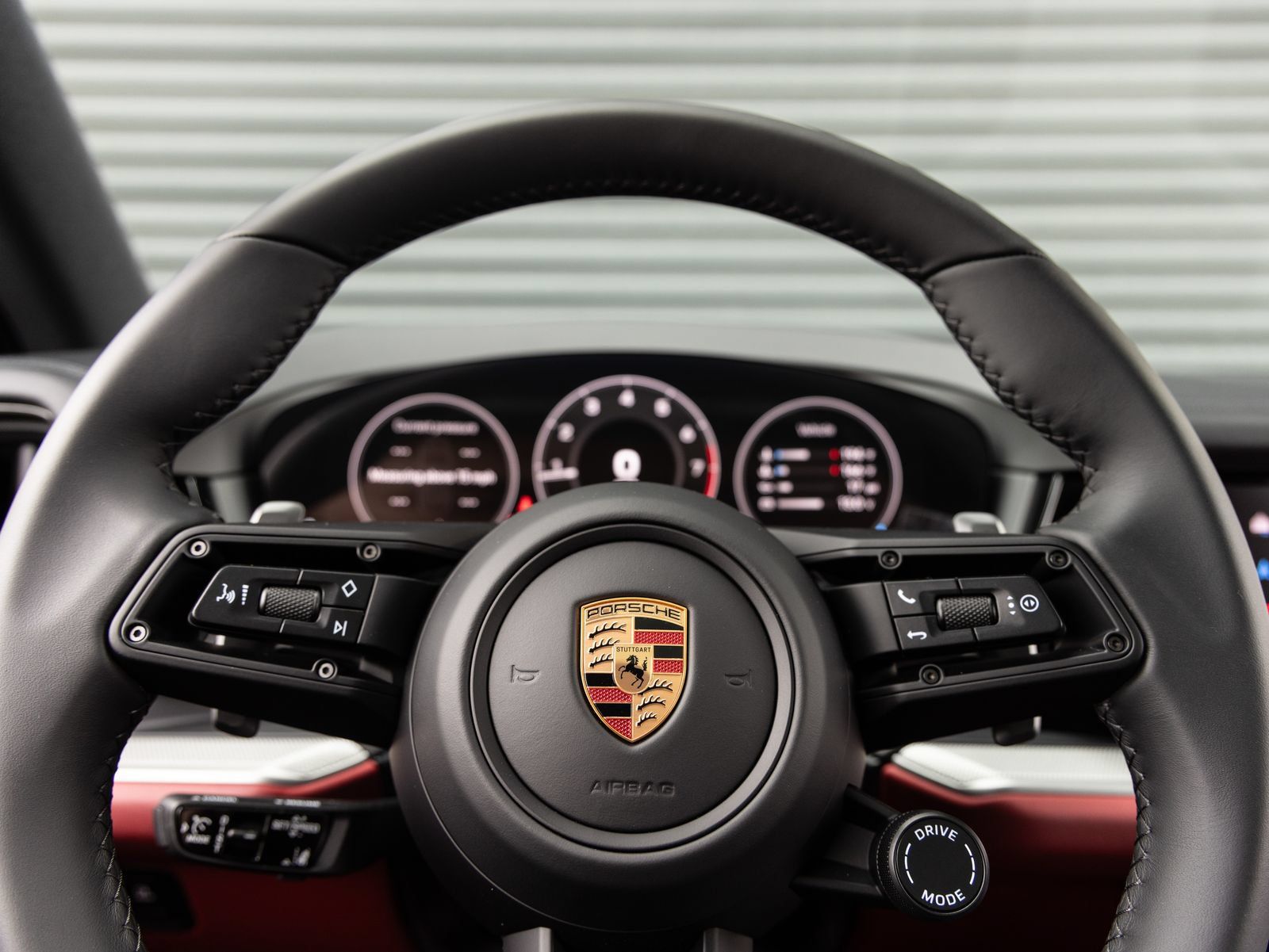 Certified 2026 Porsche Cayenne AWD/4WD image 14