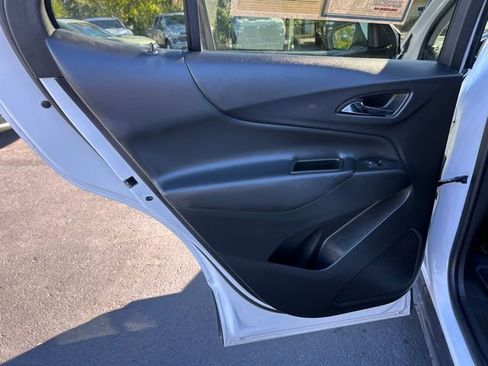 Used 2023 Chevrolet Equinox LT w/ LPO, Floor Liner Package image 13