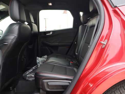 Used 2023 Ford Escape ST-Line Select w/ Tech Pack #2 image 11