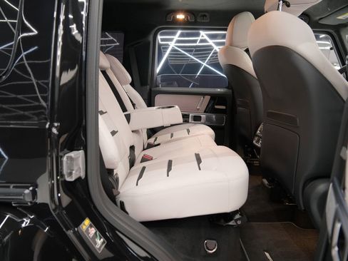 Used 2025 Mercedes-Benz G 63 AMG 4MATIC image 37
