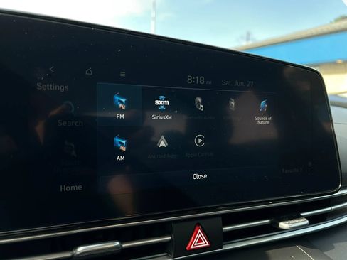 Used 2024 Hyundai Elantra SEL FWD image 23