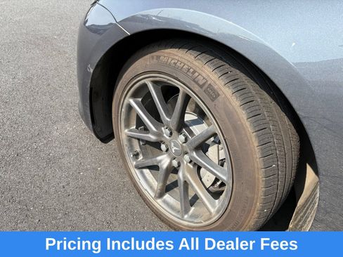 Used 2020 Tesla Model 3 Long Range AWD/4WD image 10