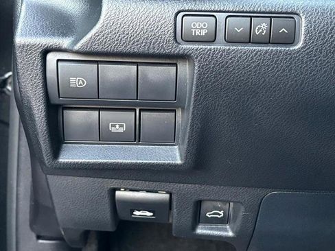 Used 2025 Lexus IS 300 w/ Premium Package image 17