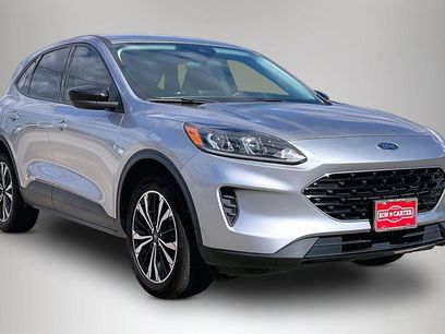Used 2022 Ford Escape SE w/ SE Sport Appearance Package
