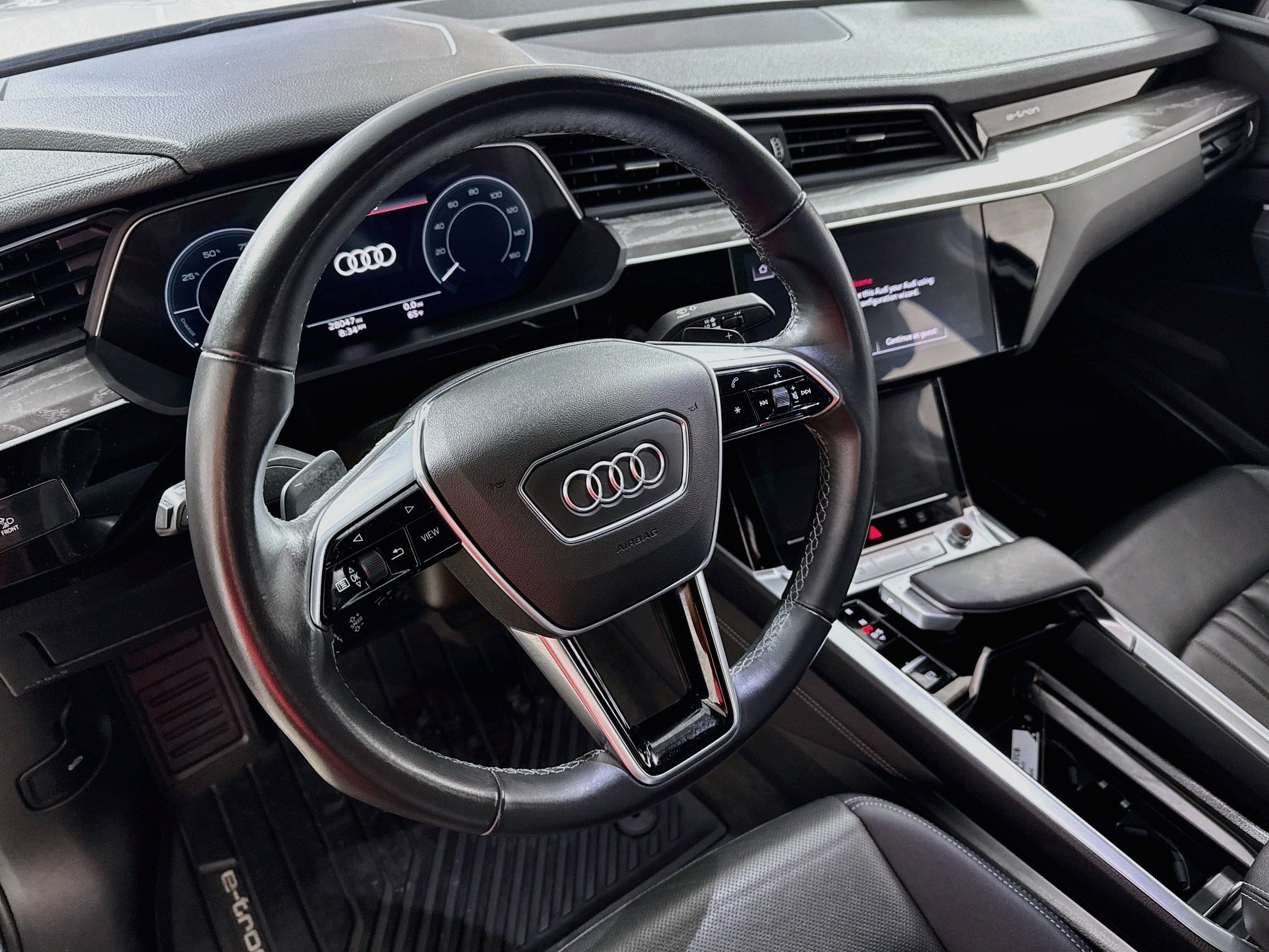 Used 2024 Audi Q8 e-tron Premium Plus AWD/4WD image 13