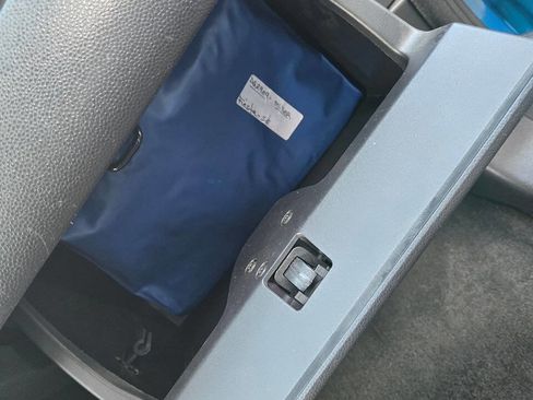 Used 2013 Ford Fiesta SE image 41