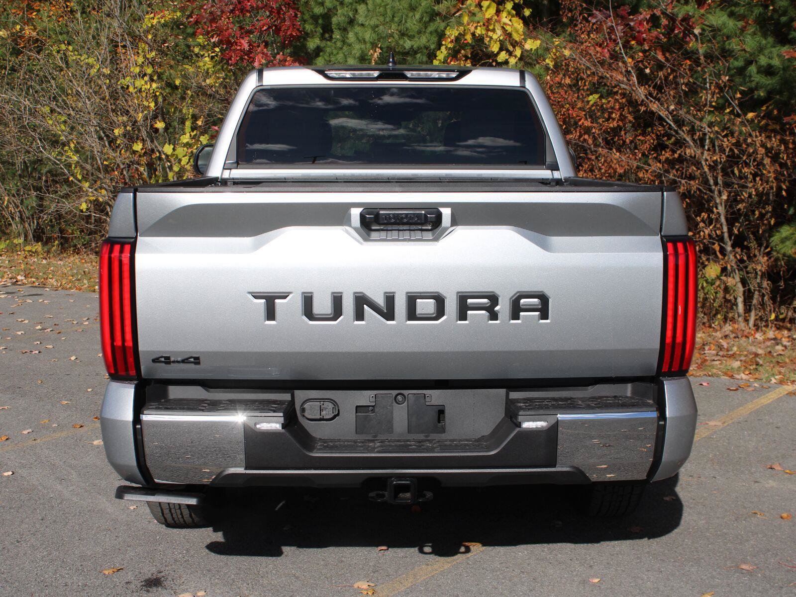 New 2026 Toyota Tundra SR5 w/ TRD Off-Road Package AWD/4WD image 6