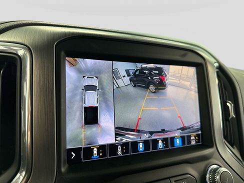 Used 2021 GMC Sierra 2500 Denali w/ Denali Black Diamond Edition image 25