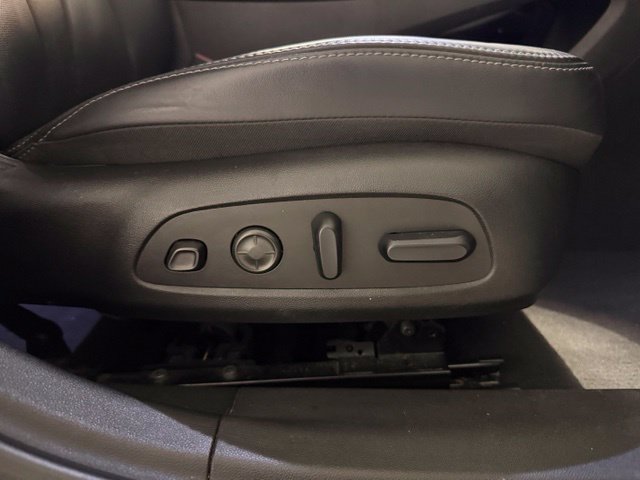 Used 2019 Buick LaCrosse Premium w/ Driver Confidence Package II FWD image 30