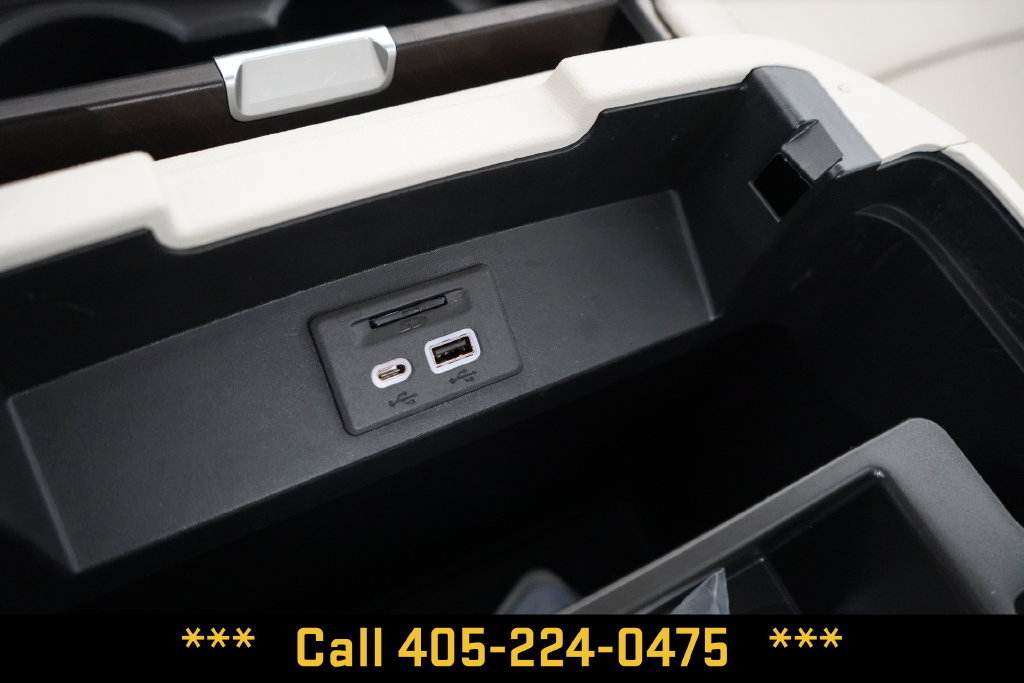 Used 2021 GMC Yukon Denali w/ Denali Premium Package AWD/4WD image 45