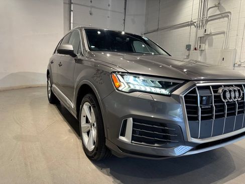 Used 2023 Audi Q7 2.0T Premium Plus w/ Premium Plus Package AWD/4WD image 3