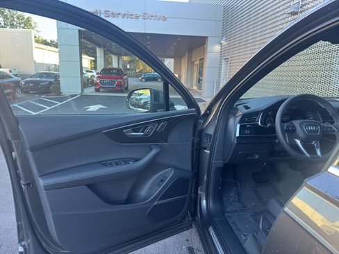 New 2026 Audi Q7 3.0T Premium Plus image 8