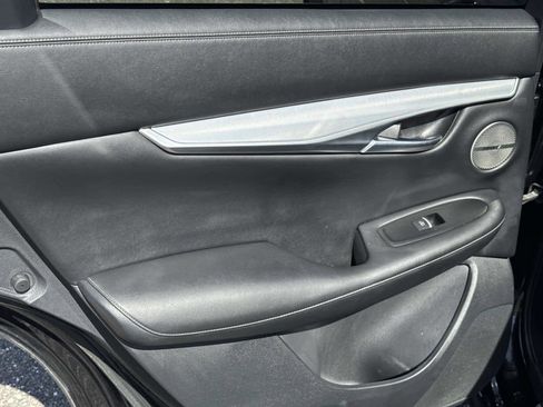 Used 2021 INFINITI QX50 Sensory w/ Cargo Package image 12