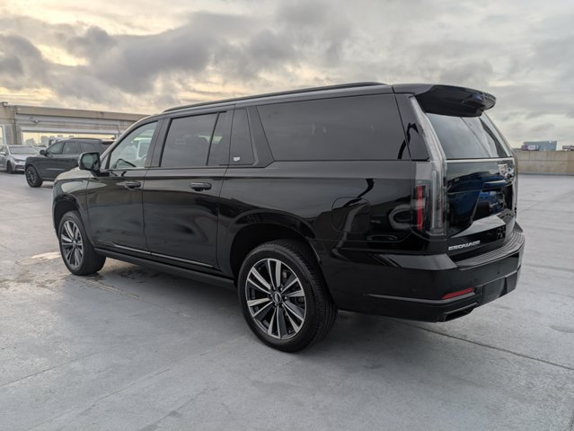 Used 2025 Cadillac Escalade ESV Sport w/ Touring Package RWD image 5