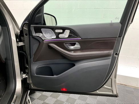 Used 2020 Mercedes-Benz GLE 350 image 25