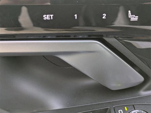 Certified 2024 BMW 530i xDrive 530i xDrive w/ Premium Package image 11