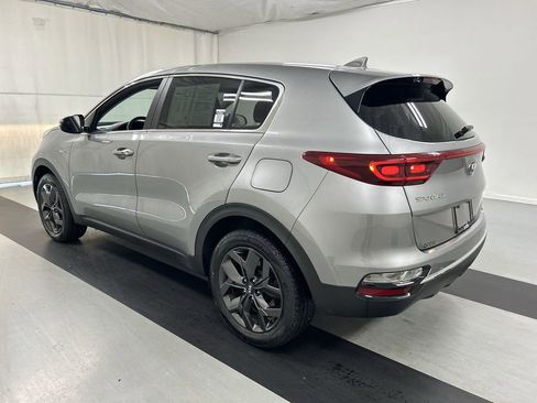 Certified 2022 Kia Sportage LX w/ LX AWD Value Edition Package image 7