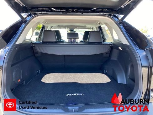Certified 2022 Toyota RAV4 Limited AWD/4WD image 12