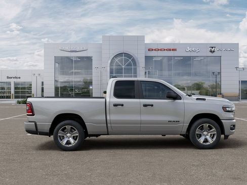 New 2026 RAM 1500 Express RWD image 23
