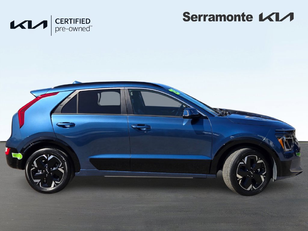 Certified 2023 Kia Niro Wind FWD image 3