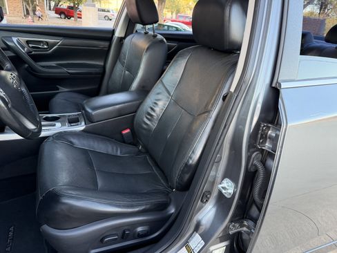 Used 2015 Nissan Altima 2.5 SL w/ Technology Package image 20
