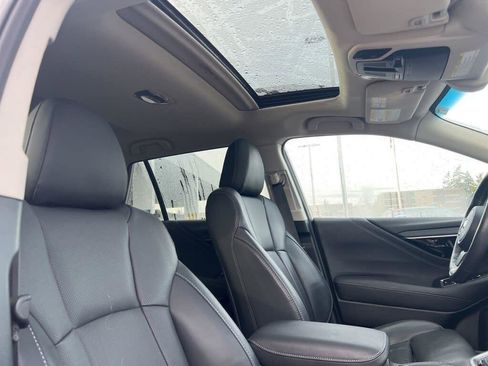 Certified 2022 Subaru Outback Limited XT image 6