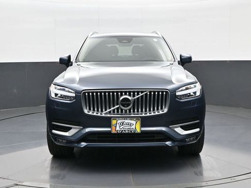 Used 2023 Volvo XC90 B6 Ultimate w/ Protection Package Premier AWD/4WD image 2