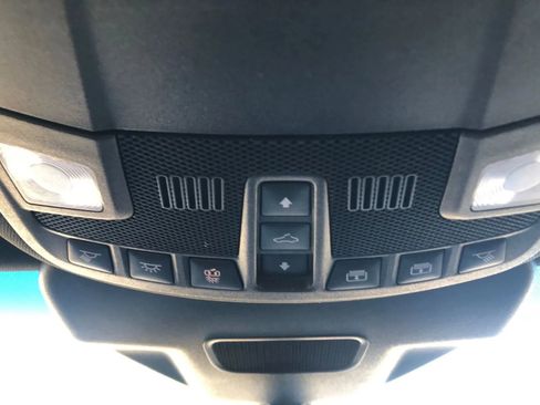 Used 2019 Lincoln Nautilus Reserve AWD/4WD image 30