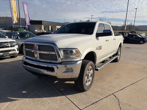 Used 2016 RAM 2500 Laramie image 3