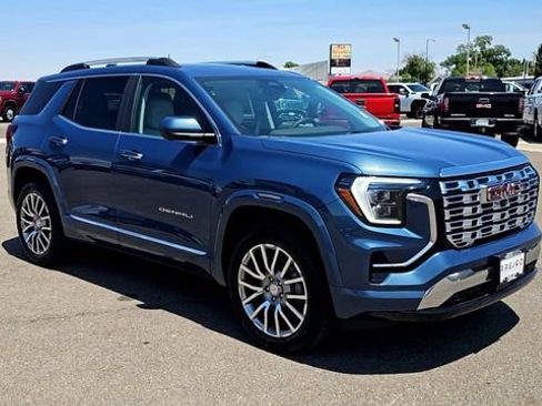 New 2026 GMC Terrain Denali AWD/4WD image 2