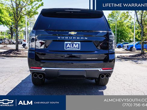 New 2026 Chevrolet Suburban Premier RWD image 12