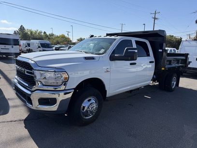 New 2024 RAM 3500 Tradesman w/ Chrome Appearance Group