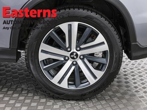Used 2024 Mitsubishi Outlander Sport ES AWD/4WD image 32