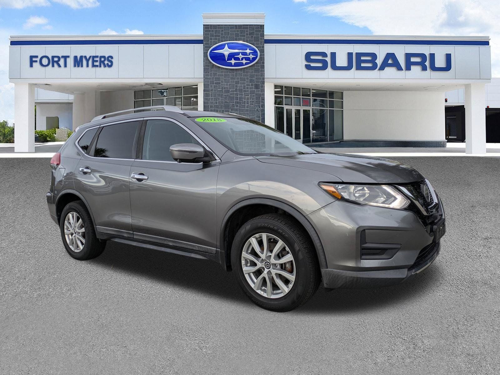 Used 2018 Nissan Rogue SV w/ Premium Package AWD/4WD image 1