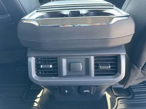 Used 2023 Ford F150 Lariat w/ Trailer Tow Package AWD/4WD image 16