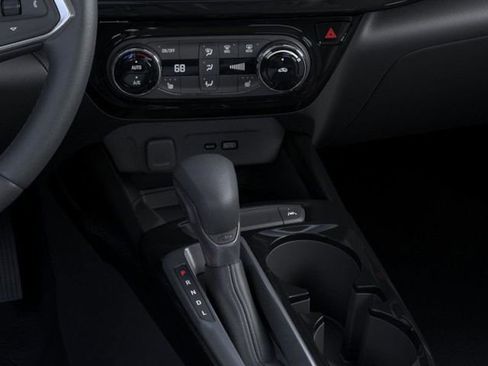 New 2026 Chevrolet Trax ACTIV w/ Sunroof Package image 23