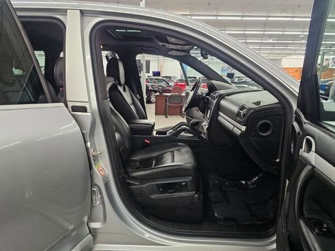 Used 2008 Porsche Cayenne image 29